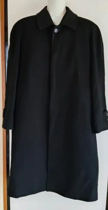 캐시미어 100% 블랙 스텐카라 코트