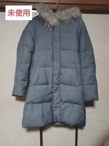 후드 부착 그레이 롱 다운 자켓