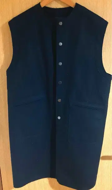 투모로우랜드 BACCA 블랙 베스트 36