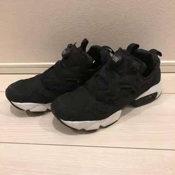 Reebok 스니커즈 인스타펌프 퓨리 블랙