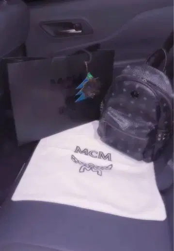 [ 새상품급 ] MCM 백팩 S 사이즈 정품
