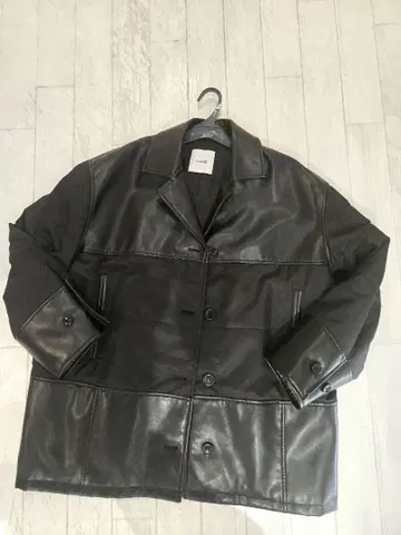 CLANE 가죽 패딩 자켓