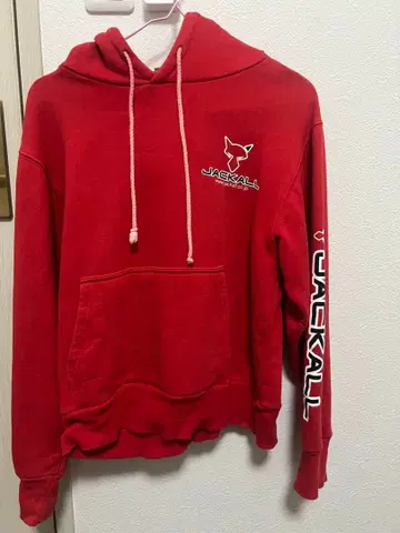 JACKALL 빨간색 후드티 사이즈 Small