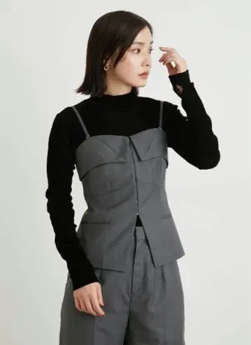 새상품급 Lily BROWN 폴드 수트 뷔스티에