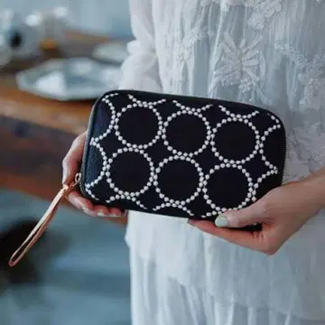 [새상품] 미나 페르호넨 히키다시 파우치 언니