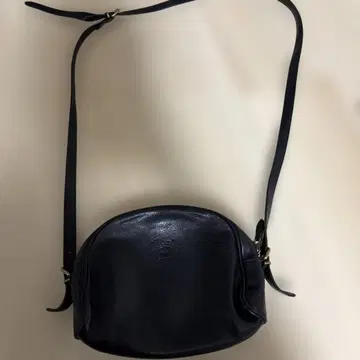 일비종떼 가죽 숄더백