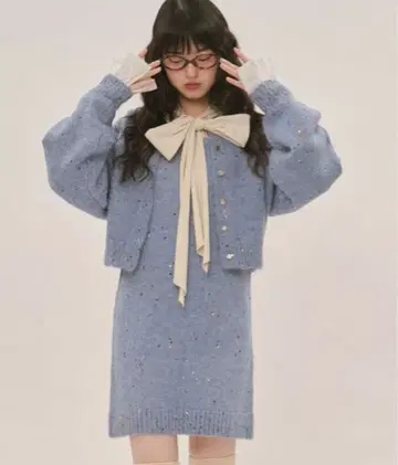 loin nuit [ 완판템 ] 스팽글 니트 셋업