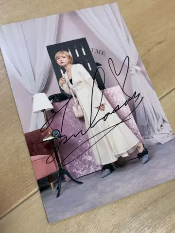 마스우카 츠바사 사인 포함 사진