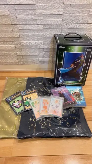 Disney 캐릭터 굿즈 세트