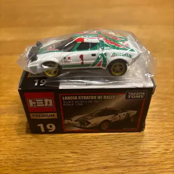 토미카 프리미엄 시리즈 No.19 란치아 스트라토스 HF 랠리