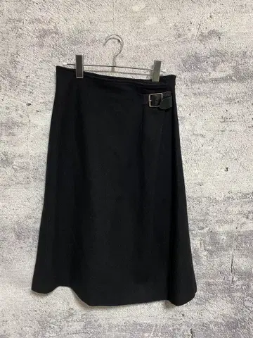 오닐 오브 더블린 버클 스커트