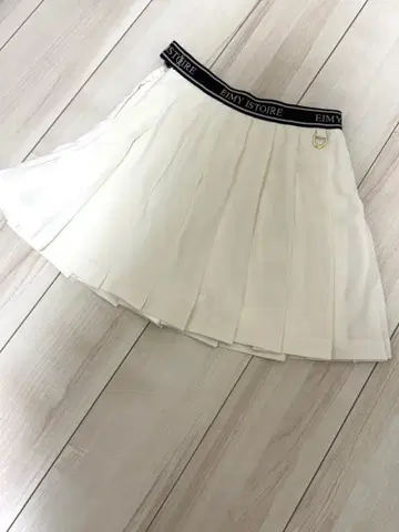 EIMY ISTOIRE 화이트 플리츠 스커트