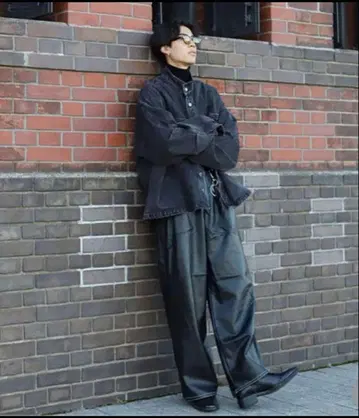 nugu 인조 가죽 팬츠