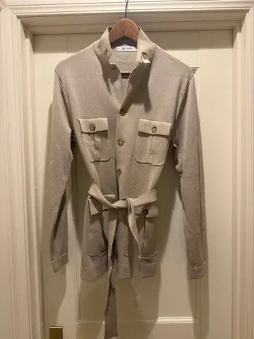 나노 유니버스 베이지 가디건