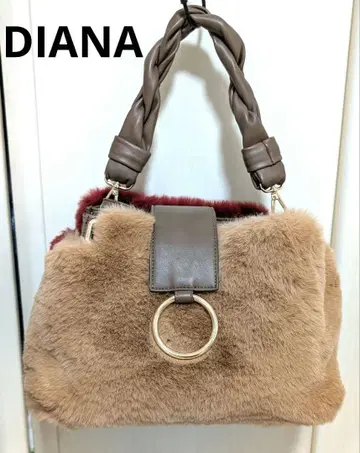 새상품급 DIANA 다이애나 퍼 백 3way