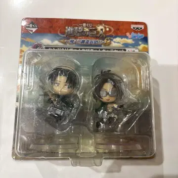 제일복권 진격의 거인 꼬마 큥캐릭터 한지 & 리바이