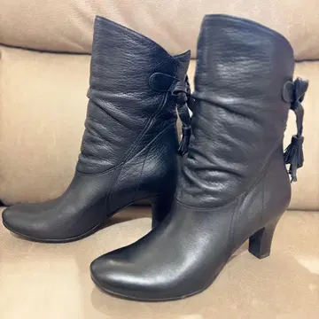 피티 보아 부츠 22.5cm