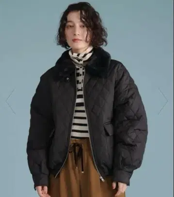 블랙 퀼팅 자켓