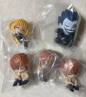 야가미 라이토, 아마네 미사, 류크 5종 세트