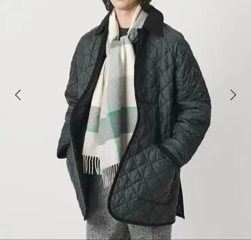 유나이티드 애로우즈 별주 LAVENHAM 래글런 퀼팅 미들 코트