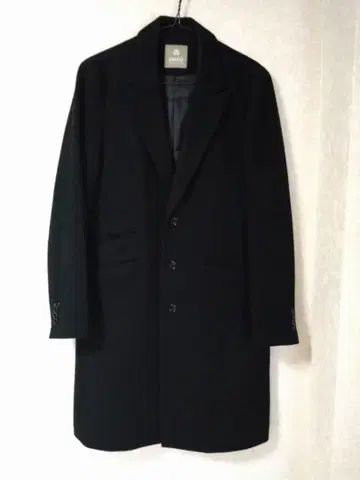 나노 유니버스 체스터 코트