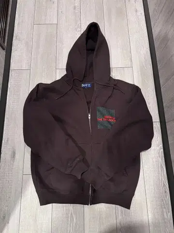 BoTT. 브라운 집업 후드티