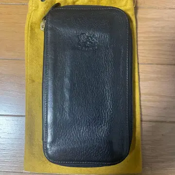 일비종떼 라운드 지퍼 장지갑 블랙