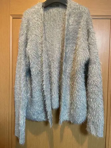 샤기 니트 가디건 어반 리서치