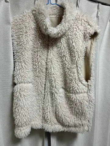 아이보리 보아 슬리브리스 자켓