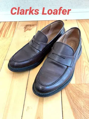 클락스 브라운 로퍼