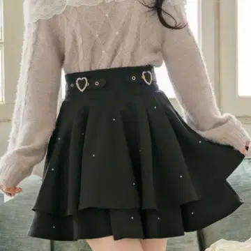 ROJITA 로지타 하트 버클 비쥬 더블 플레어 스커트 블랙