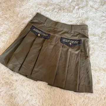 새상품급 마크앤로나 플리츠 스커트 골프웨어 L 사이즈 카키