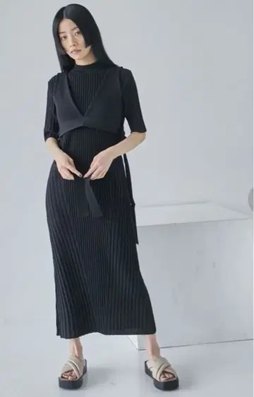 뷔스티에 콤비 리브 니트 원피스