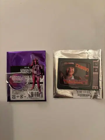 스트레인저 싱스 s4 아크릴 스탠드 TV풍 배치 더스틴