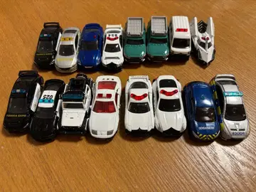 토미카 16대 세트 순찰차 시리즈