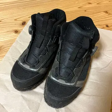 시마노 갯바위 신발 25.5cm