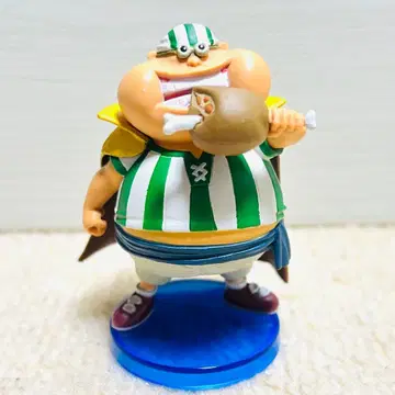 원피스 월드 컬렉터블 피규어 럭키 루우