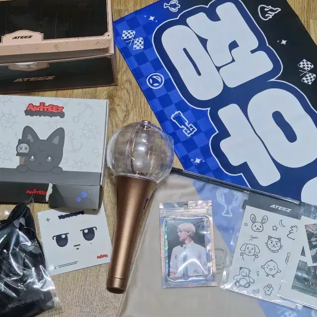 에이티즈 라이티니 정우영 반사슬로건 우요냥 응원봉 커버 콘서트 특전 wy