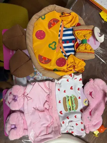 유니베어 와타나베 나오미 코스튬 2세트