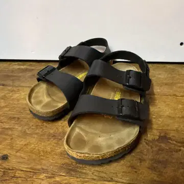 버켄스탁 코르크 밑창 샌들