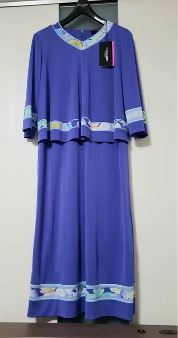 미사용 레오나르 셋업풍 원피스 38