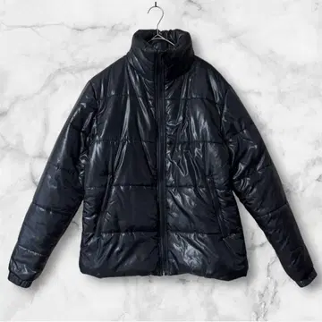 n.3K/광택 블랙 다운 자켓 지퍼 달린 포켓 M