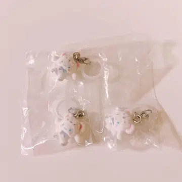 시나몬 산리오 포와포와 스노우 메지루시 액세서리