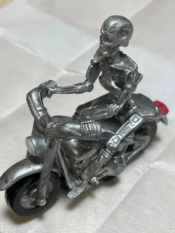 당시물 USJ 터미네이터 해골 바이크 피규어