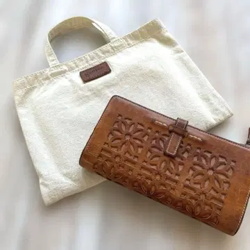 gen ten 컷워크 라운드 장지갑 천연 가죽 (수납 가방 포함)