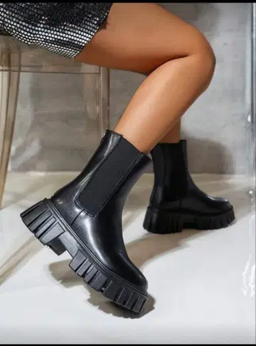 블랙 사이드 고어 부츠 통굽 밑창