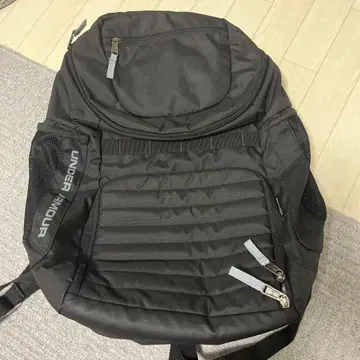 언더아머 백팩 블랙