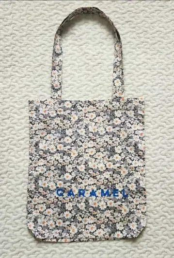 CARAMEL 이세탄 신주쿠점 한정판 토트백 레어