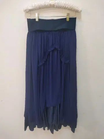 BEAMS 미사용 새상품 프릴 달린 플레어 스커트 무릎 기장