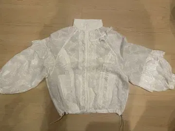 [ merry jenny ] flower frill race 블루종